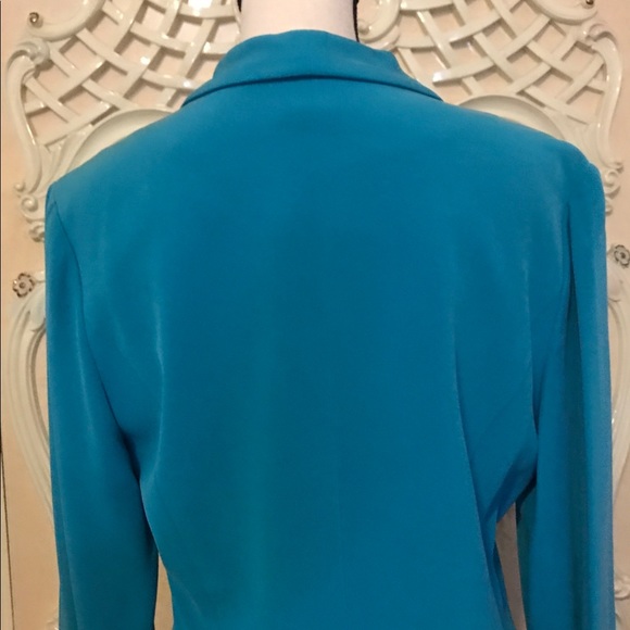 ADRIANNA PAPELL SUIT - Picture 5 of 10